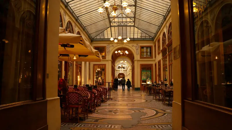 Historic covered gallery in Passage des Panoramas, Paris